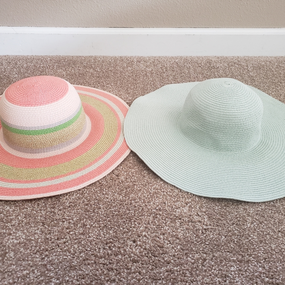 Floppy hats- 2 hats euc nwot